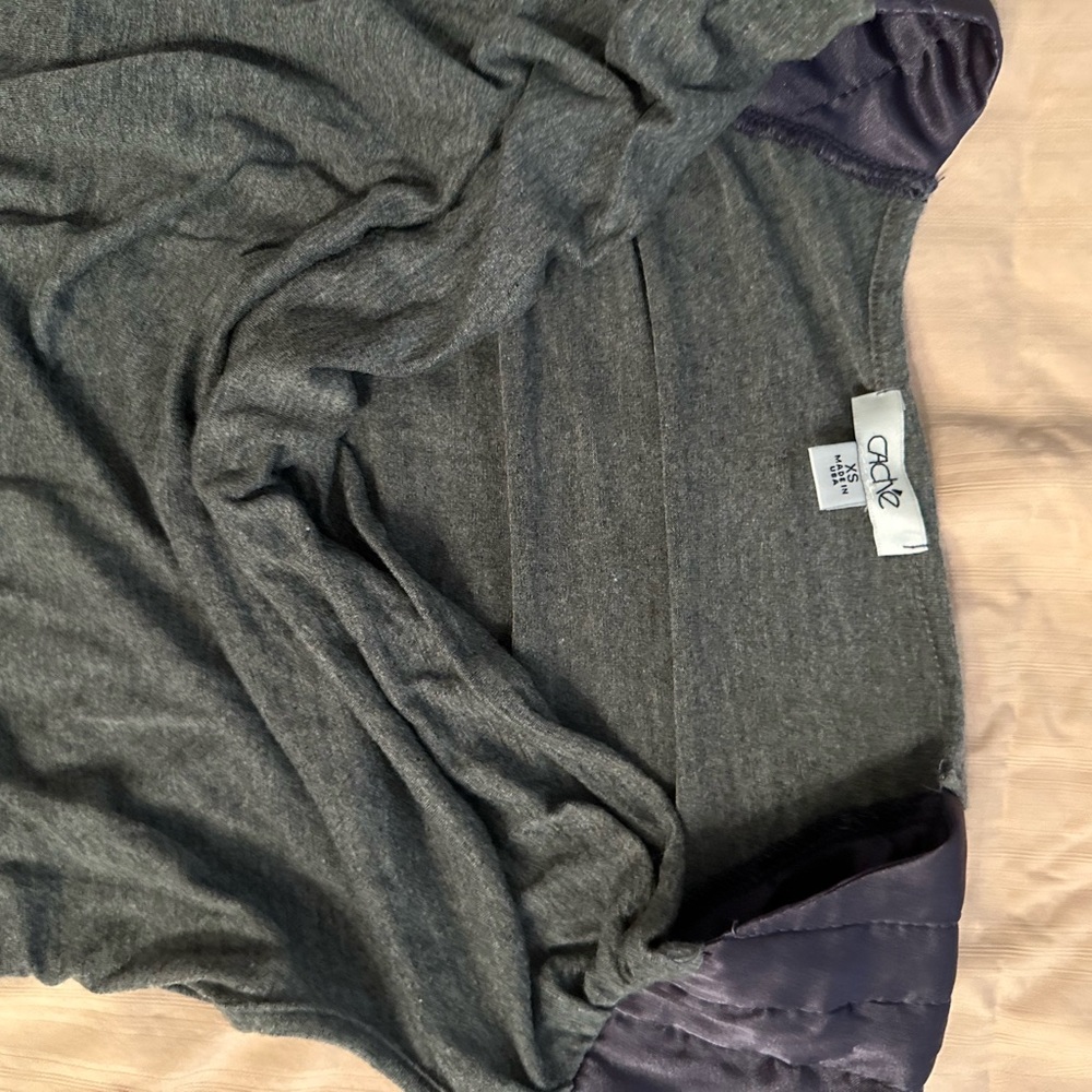 Cache Gray Top - image 3